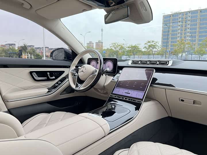 Фото 8 - Mercedes-Benz Maybach S-Class