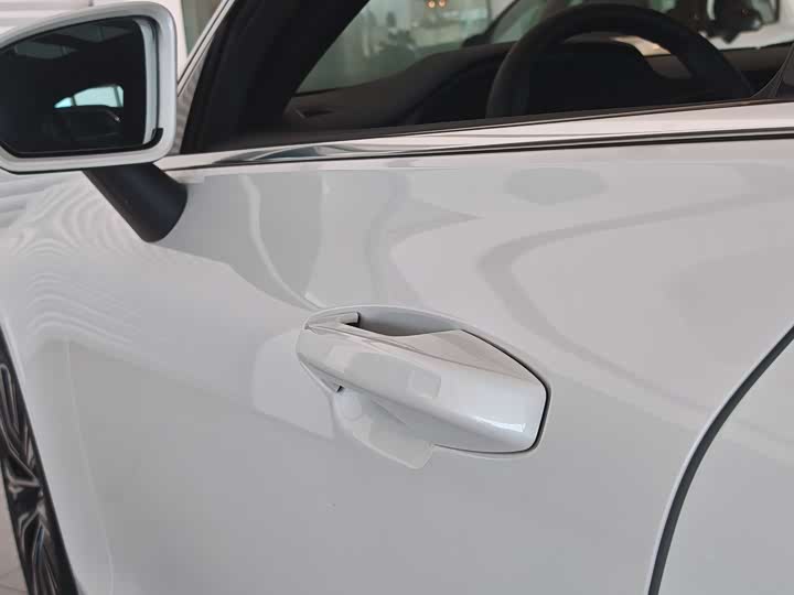 Фото 10 - Volvo S60