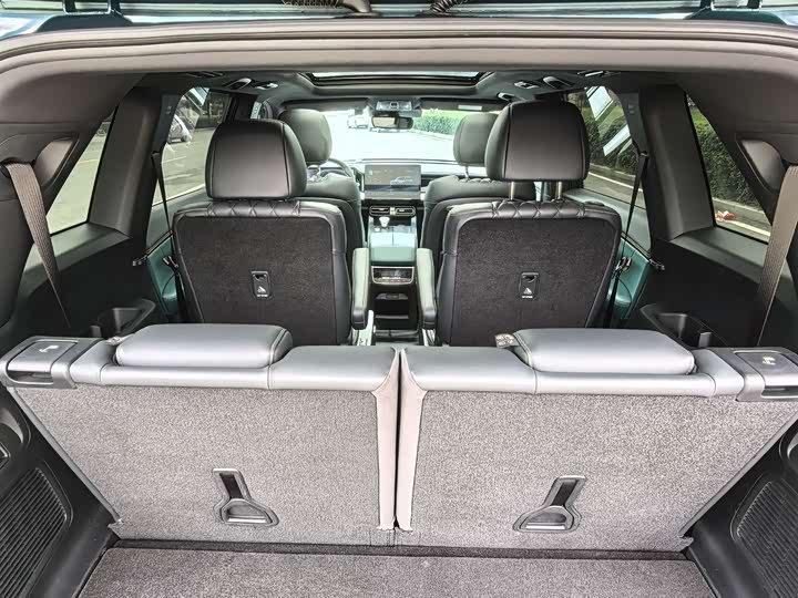 Фото 15 - GAC Trumpchi GS8