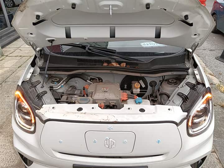 Фото 20 - Leapmotor T03