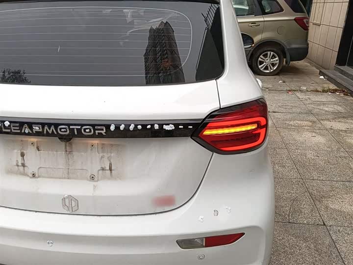 Фото 8 - Leapmotor T03