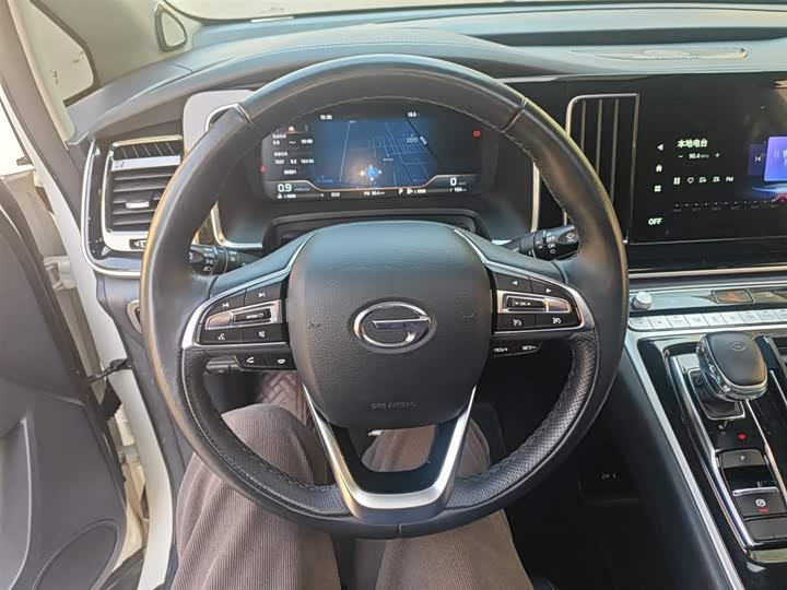 Фото 11 - GAC Trumpchi M8