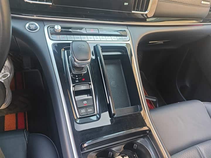 Фото 14 - GAC Trumpchi M8