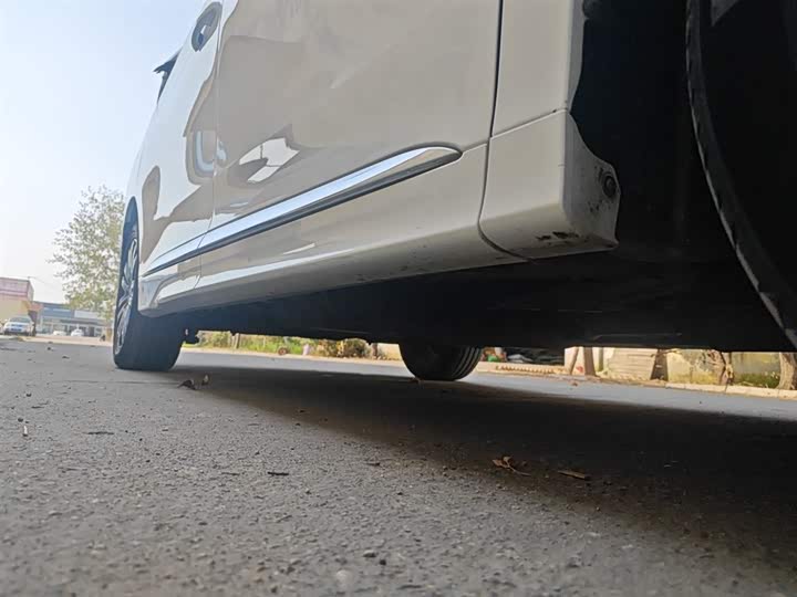 Фото 21 - GAC Trumpchi M8