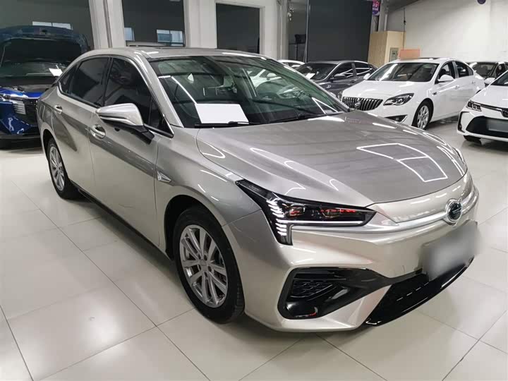 Фото 4 - GAC Aion S