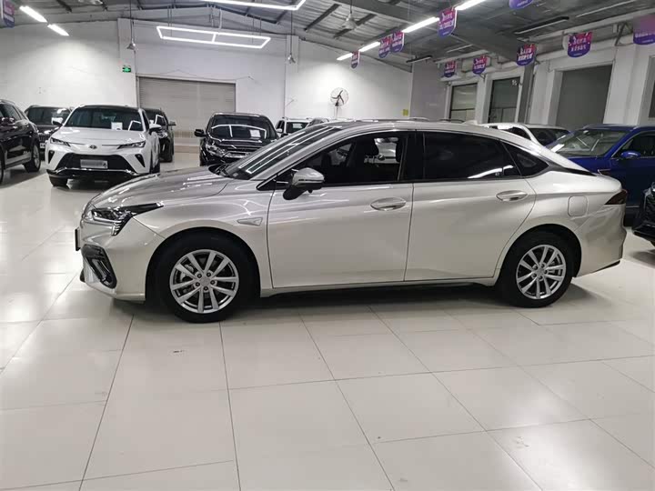 Фото 5 - GAC Aion S