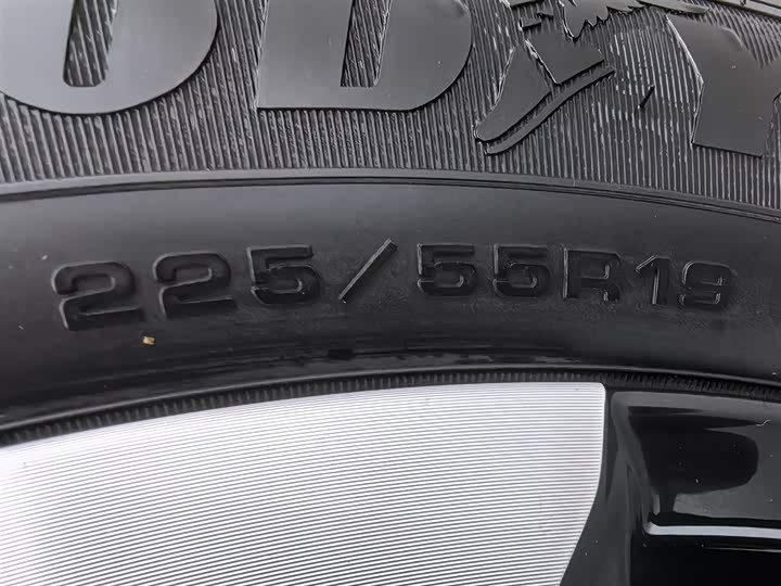 Фото 24 - Mazda CX-50