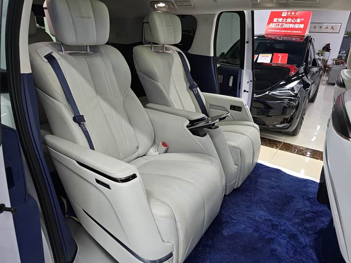 Фото 14 - Buick GL8 Century