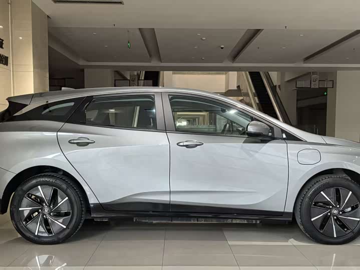 Фото 4 - Buick Velite 6