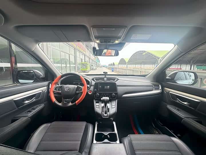 Фото 8 - Honda CR-V