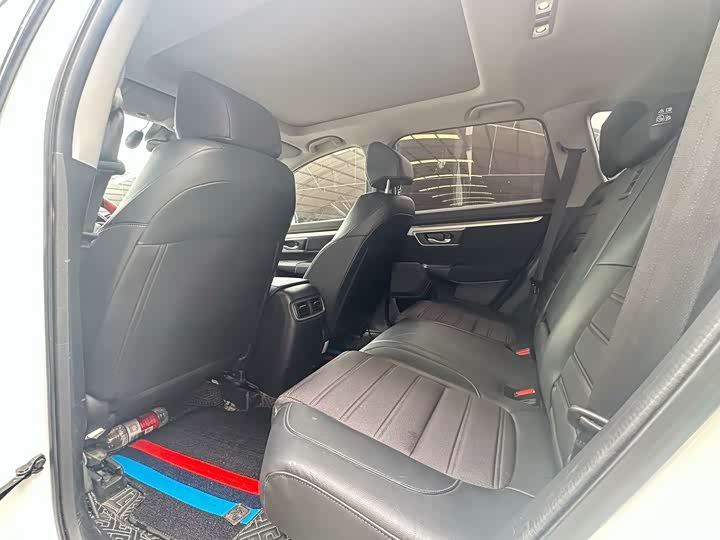 Фото 9 - Honda CR-V