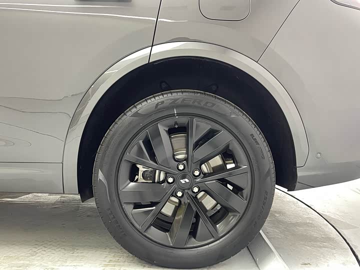 Фото 20 - LiXiang L7