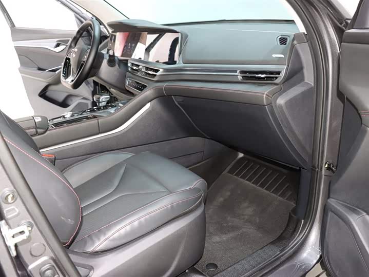 Фото 7 - Changan CS75 Plus