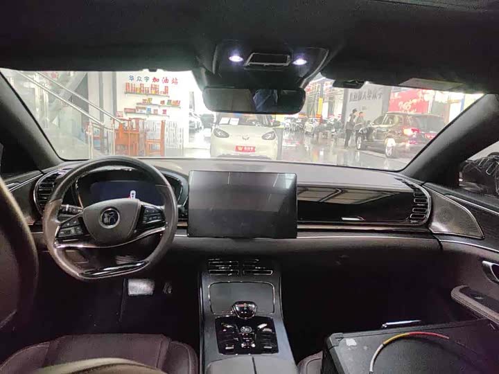 Фото 3 - BYD Han