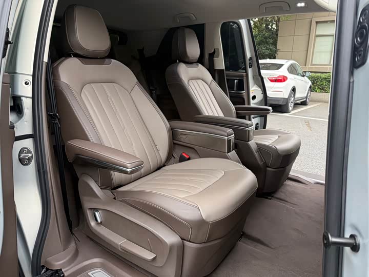 Фото 14 - Volkswagen Viloran