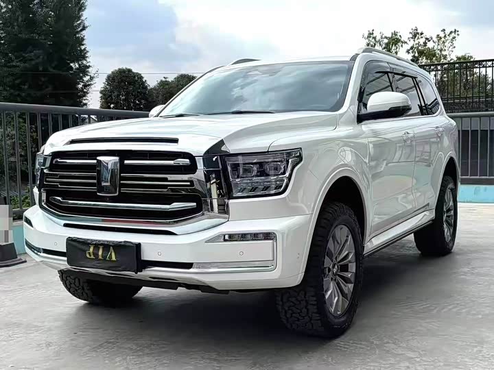 Фото 1 - Tank 500 Hybrid