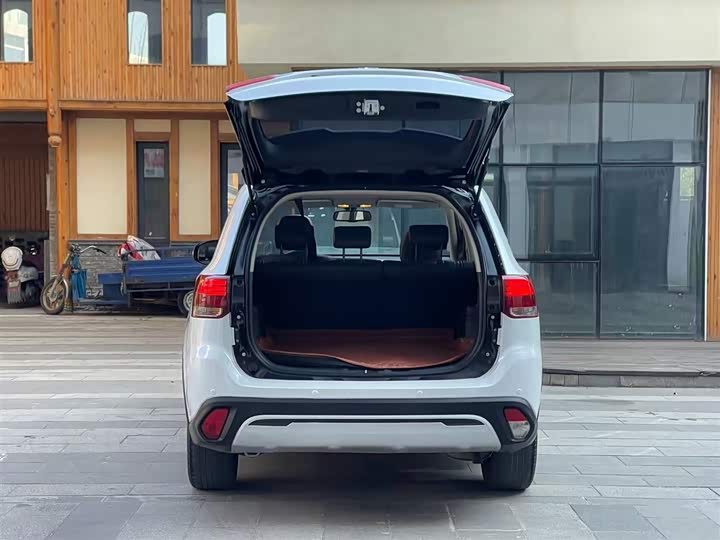 Фото 19 - Mitsubishi Outlander