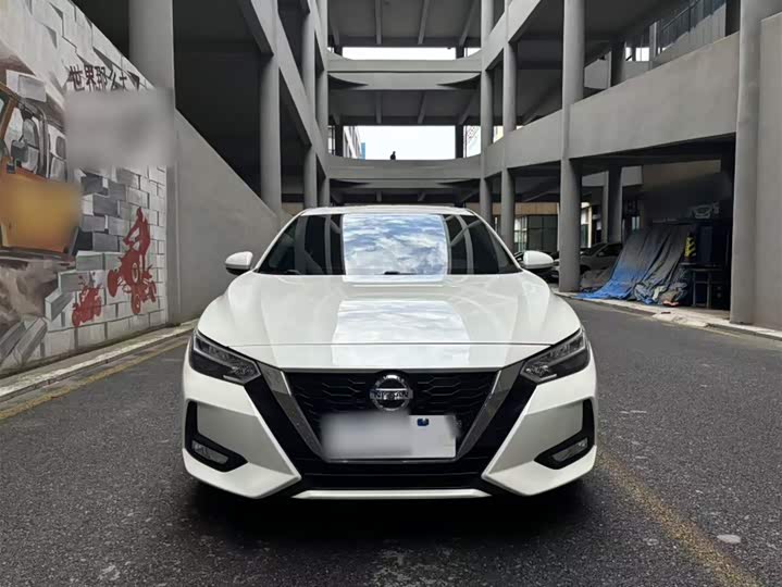 Фото 3 - Nissan Sylphy