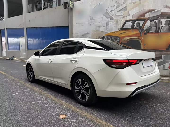 Фото 7 - Nissan Sylphy