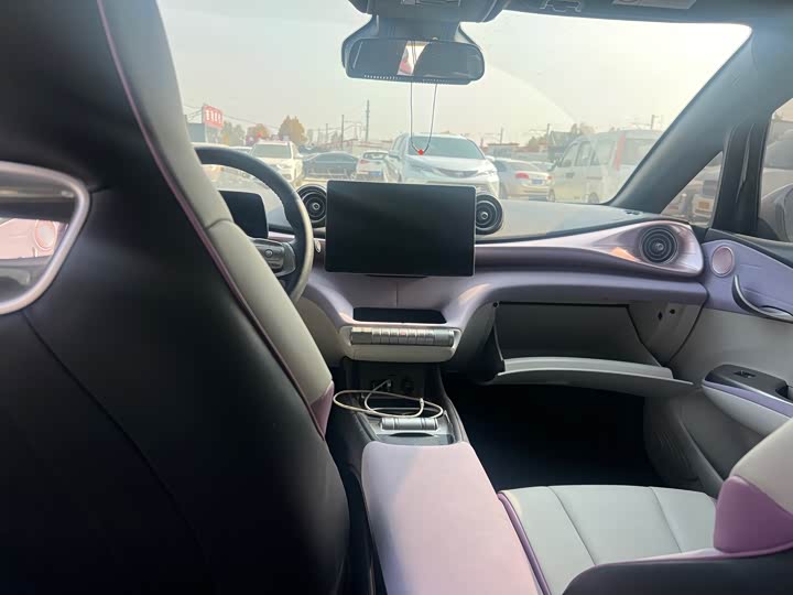 Фото 6 - BYD Dolphin