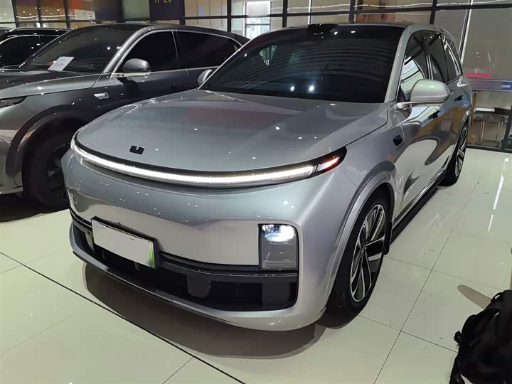 Фото 2 - LiXiang L9