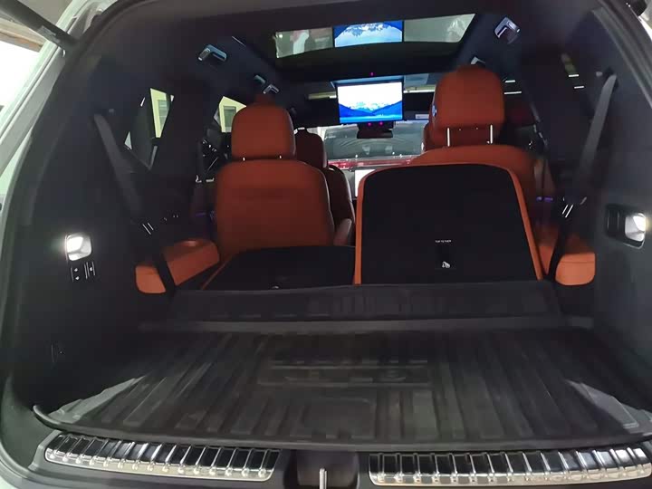 Фото 22 - LiXiang L9