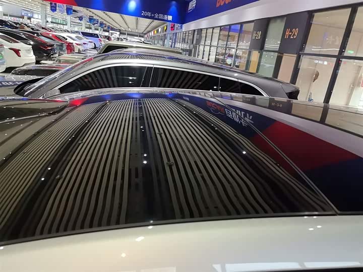 Фото 25 - LiXiang L9