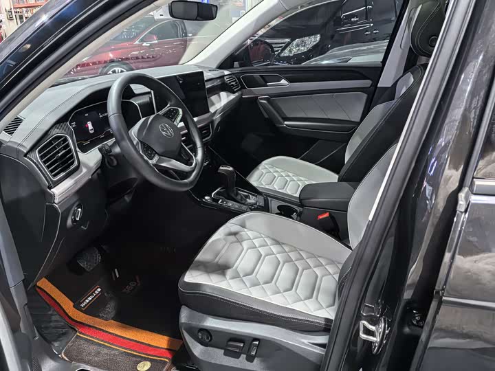 Фото 7 - Volkswagen Tayron