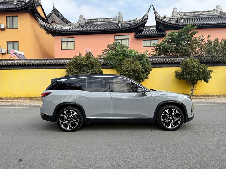 Фото 4 - Nio ES8