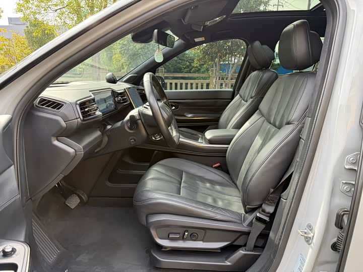 Фото 9 - Nio ES8