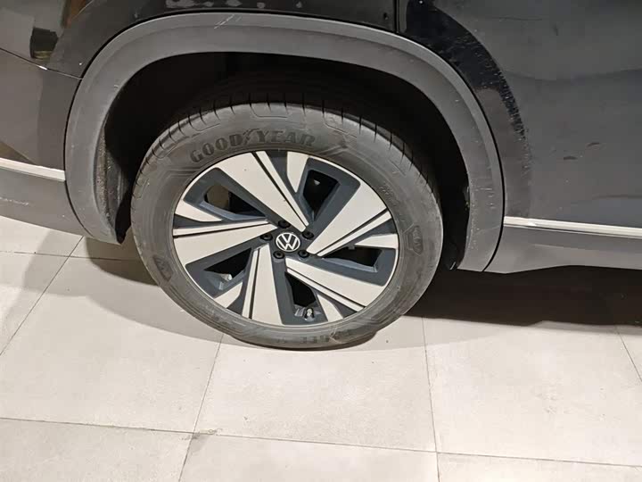 Фото 26 - Volkswagen Teramont Pro