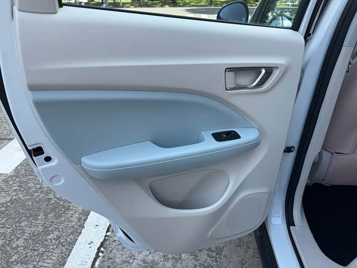 Фото 16 - Leapmotor T03