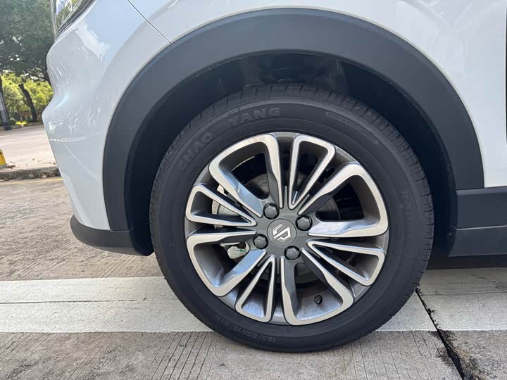 Фото 21 - Leapmotor T03