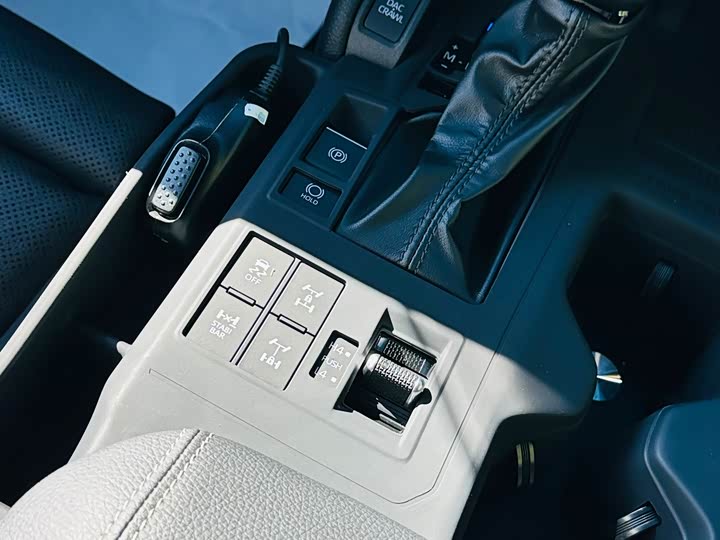 Фото 27 - Toyota Prado