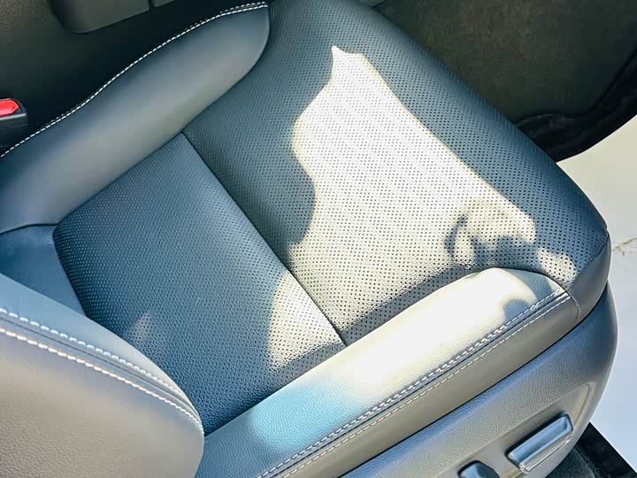 Фото 32 - Toyota Prado