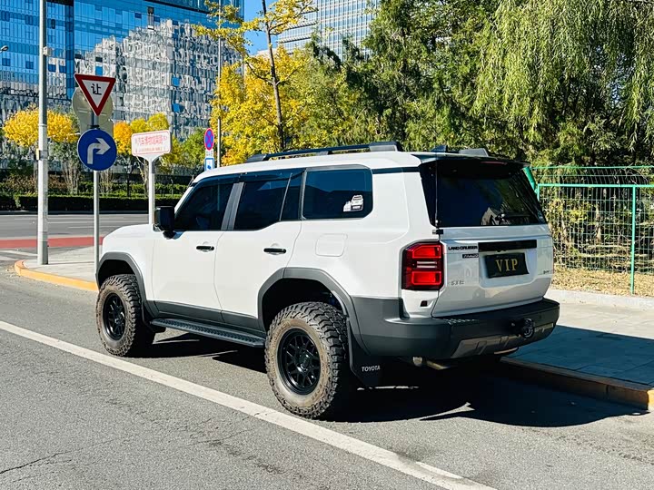 Фото 6 - Toyota Prado