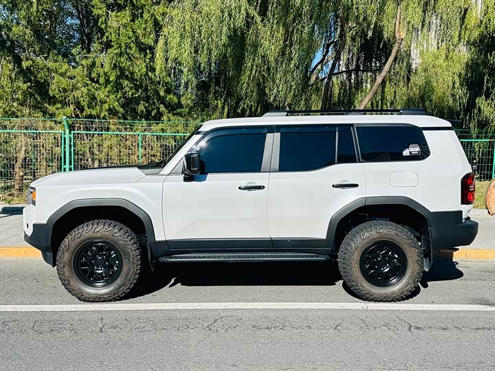 Фото 7 - Toyota Prado