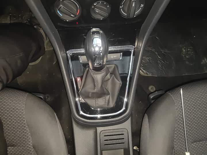 Фото 13 - Volkswagen Bora