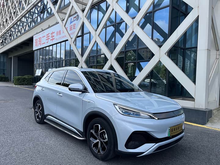 Фото 3 - BYD Yuan Plus