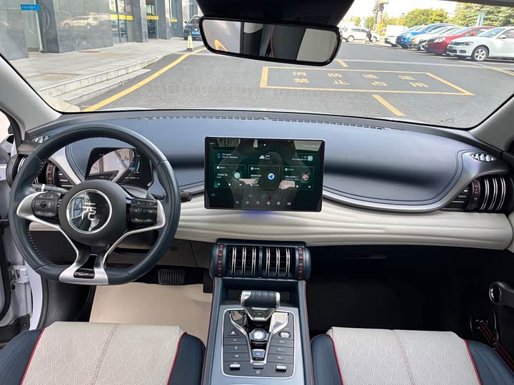 Фото 8 - BYD Yuan Plus