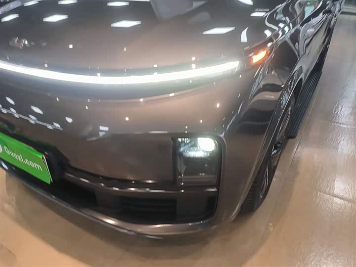 Фото 24 - LiXiang L9