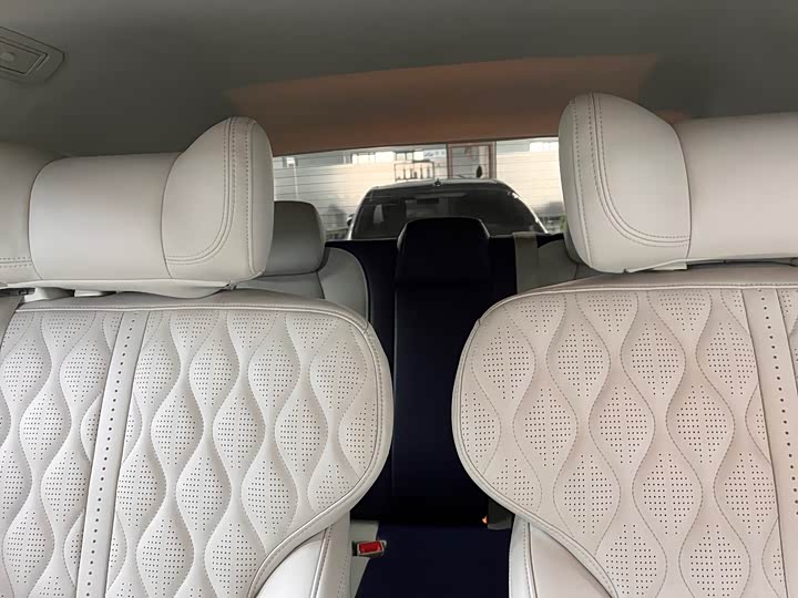 Фото 13 - Buick GL8 ES