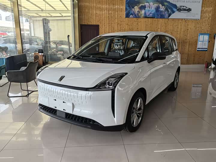 Фото 1 - Bestune NAT