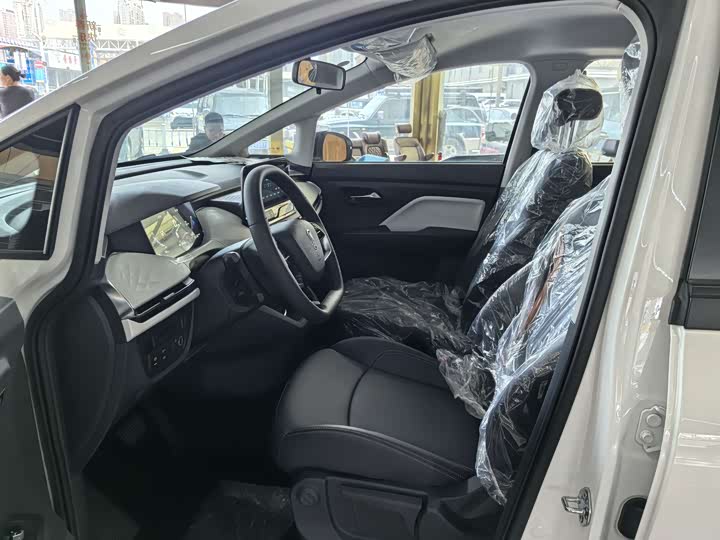 Фото 4 - Bestune NAT