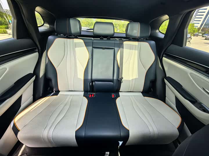 Фото 8 - BYD Song Plus Hybrid/EV