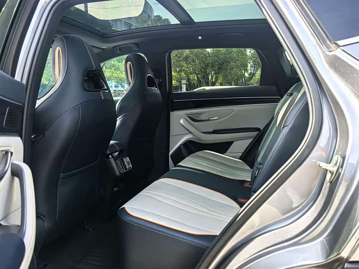 Фото 9 - BYD Song Plus Hybrid/EV