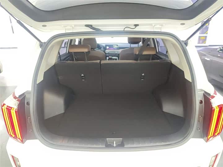 Фото 9 - Kia Sportage GT-line