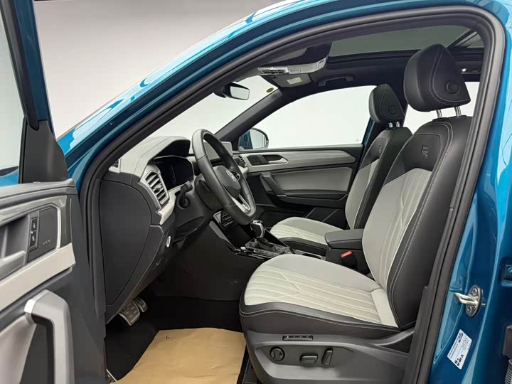 Фото 5 - Volkswagen Tayron