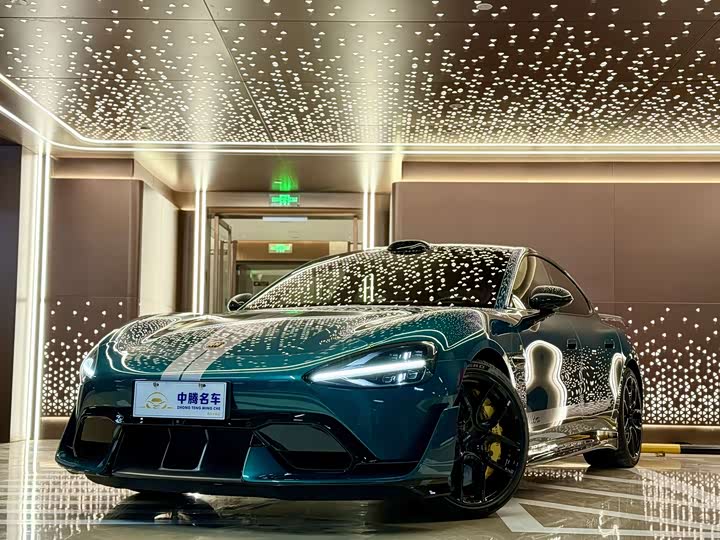 Фото 1 - Xiaomi SU7 Ultra