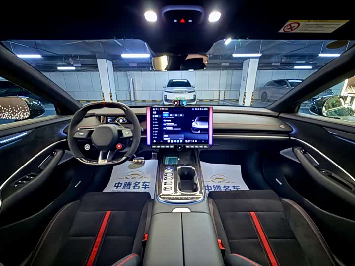 Фото 13 - Xiaomi SU7 Ultra